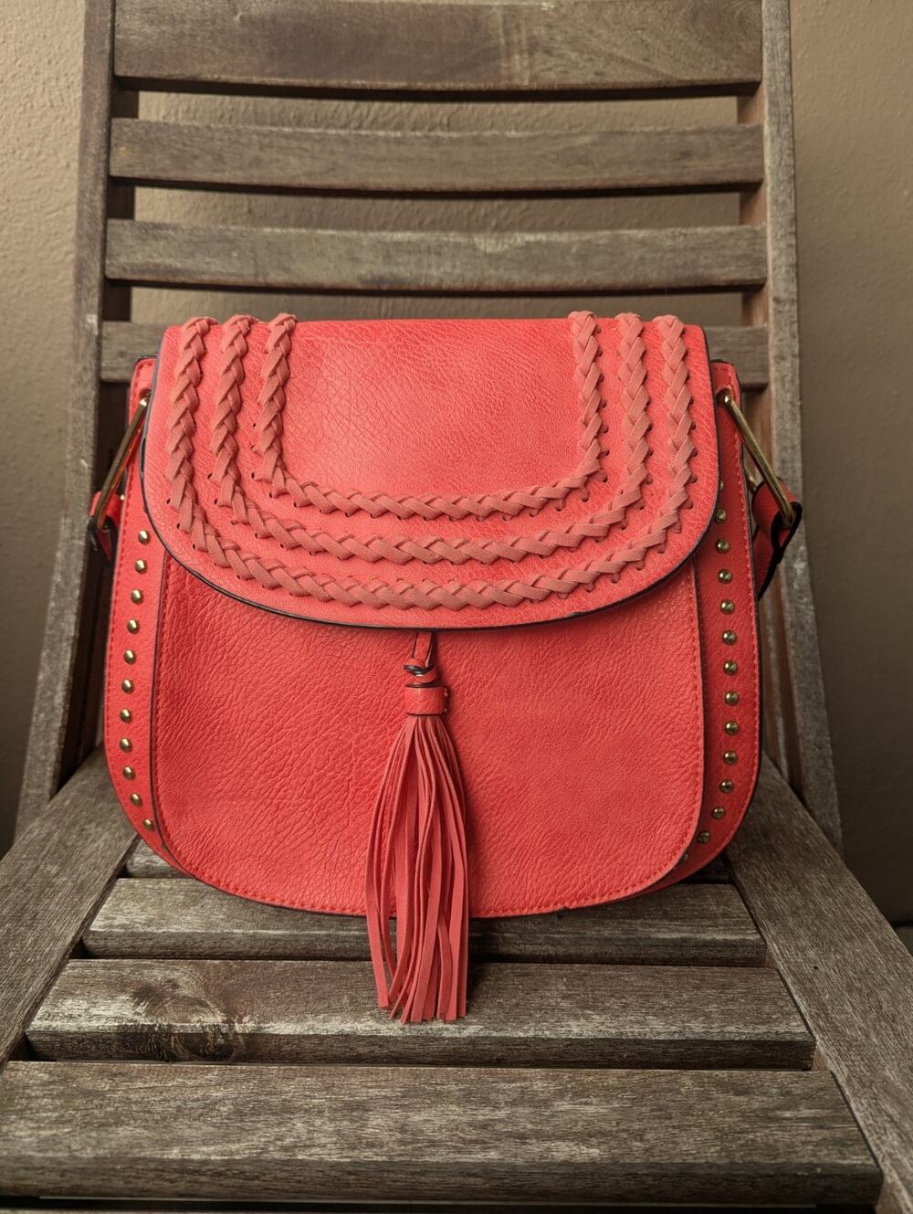 💜Red Pebbled Boho Saddle Crossbody Bag Braids Studs Tassel